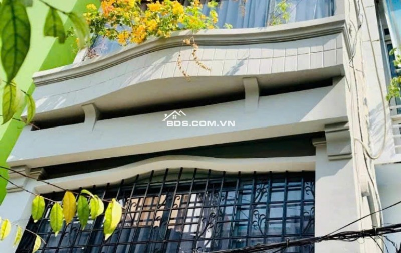 Siêu Phẩm CHDV HĐ thuê 40 Triệu HXH 7 chỗ Trần Hưng Đạo Q.1, 36m2 5Tầng 9PN Chỉ 10 tỷ